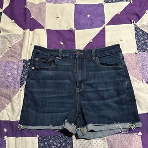 GUC American Eagle HR Jean short